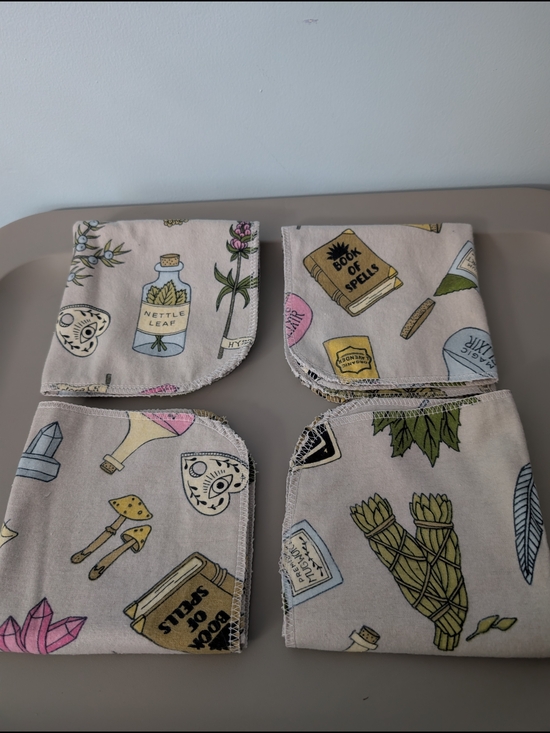Hand Crafted Other - NWT Set Of 4 Hand Crafted 100% Cotton Botanical Spell Print Wash Cloths